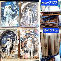Блокнот  А6 80л. лайт "КОСМОНАВТ" 2 резинки для ручки обл.напыление блок в клетку   МС-7177